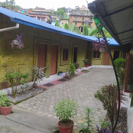 Hotel New Bamboo Palace Gorkha ภายนอก รูปภาพ