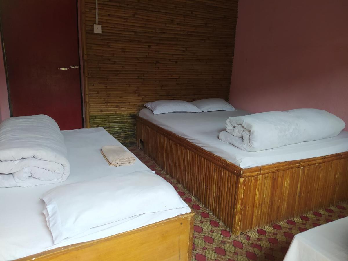 Hotel New Bamboo Palace Gorkha ภายนอก รูปภาพ
